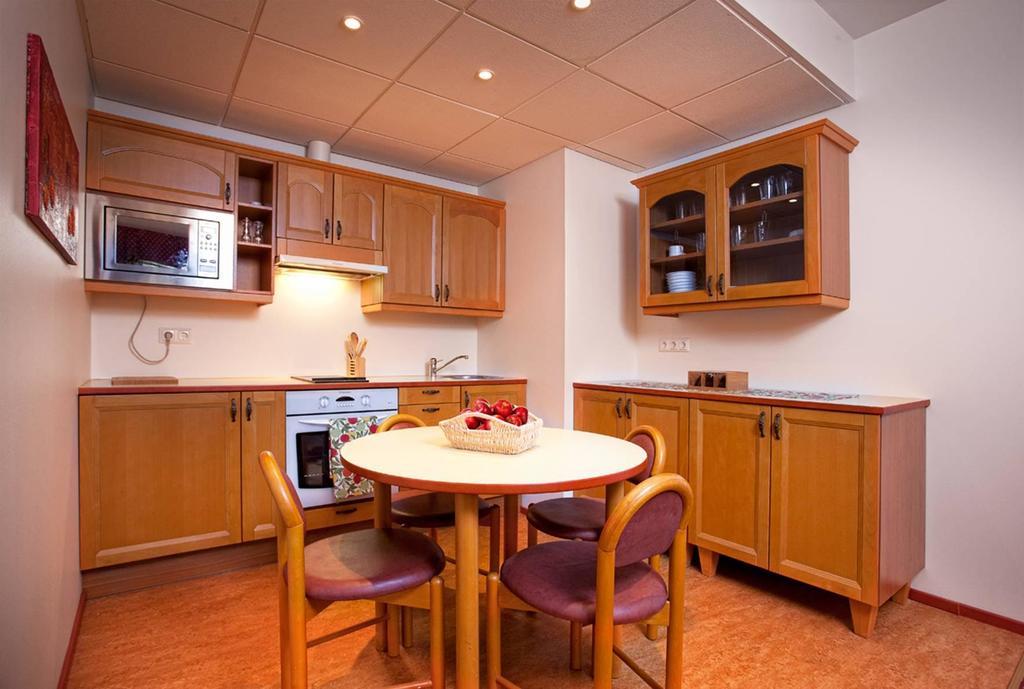 Tallinnhousing Old Town Homes - 1 Bdr Apartment In Vene Dış mekan fotoğraf